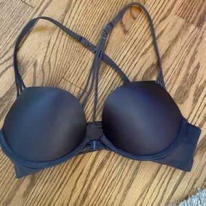 Victoria Secret’s Gray Bombshell Plunge Bra 34B